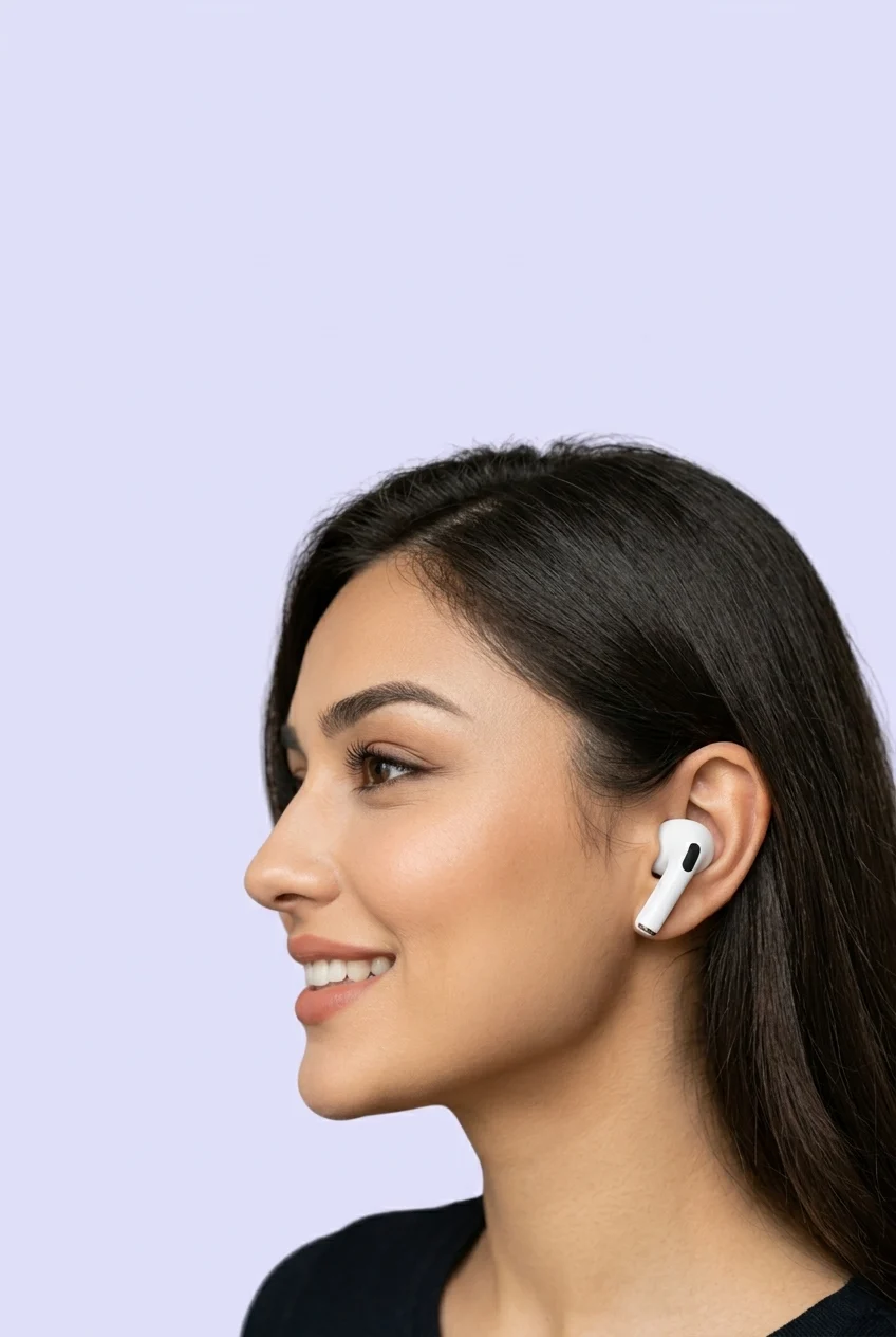 Pods Pro quloqchinini taqqan qiz